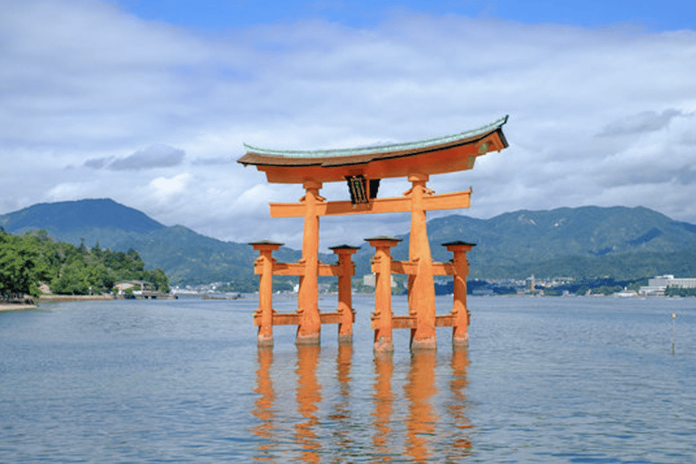 Hiroshima/Miyajima Privat anpassad tur med lokal guide