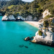 Whitianga: 2-Hour Cathedral Cove and Volcanic Coast Cruise