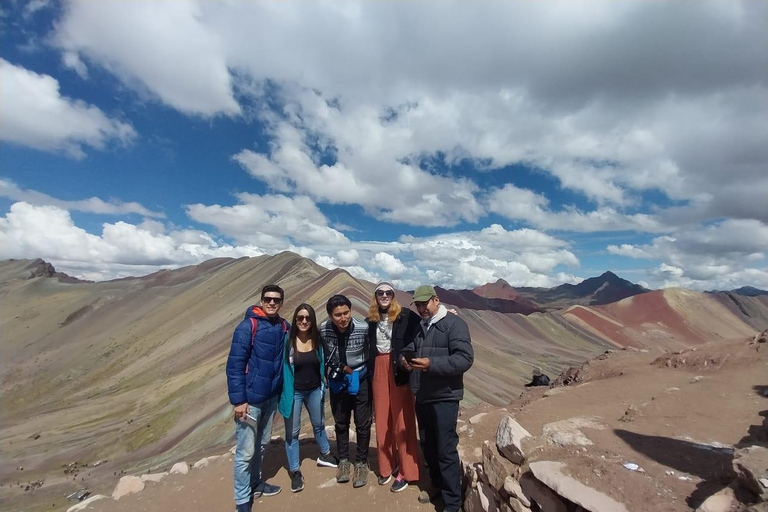 Cusco: Guided Excursion to the 7 Colors Mountain with Breakfast & Lunch Cusco: Guided Tour to the Rainbow Mountain with Breakfast and Lunch