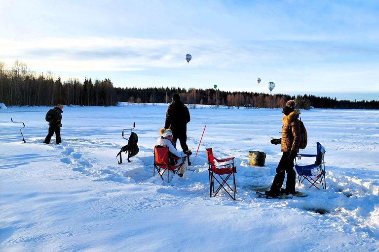 Aventure de pêche sur glace à Levi avec soupe au saumon