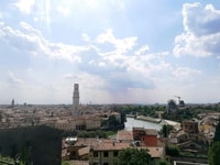 Verona Day Trip - Housity