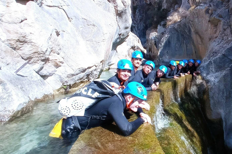 Bolulla: Estret de les Penyes Water Canyoning