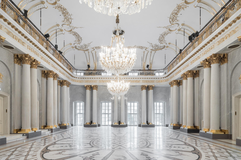 Berlin: Staatsoper Unter den Linden Opera Ticket Symphoniekonzert - Category 2 Seating