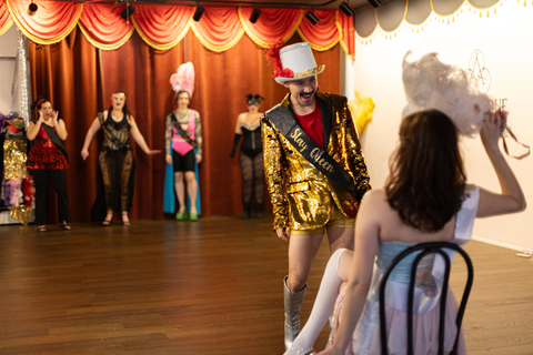 Montreal: Burlesque Dance Class Montreal: Burlesque Dance Class 2hrs in English
