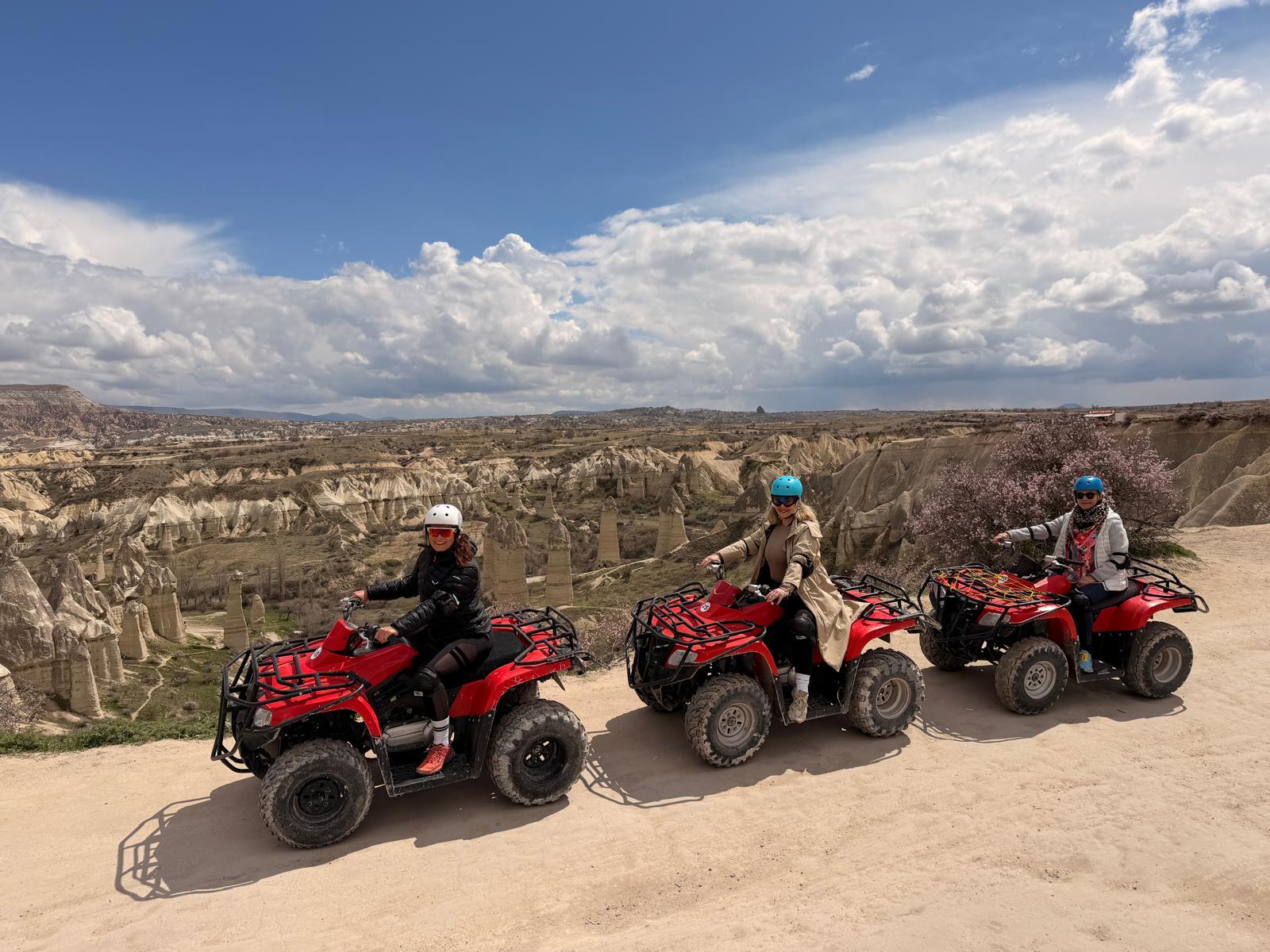 Kappadokien: ATV-Tour mit Sonnenuntergang im Love Valley