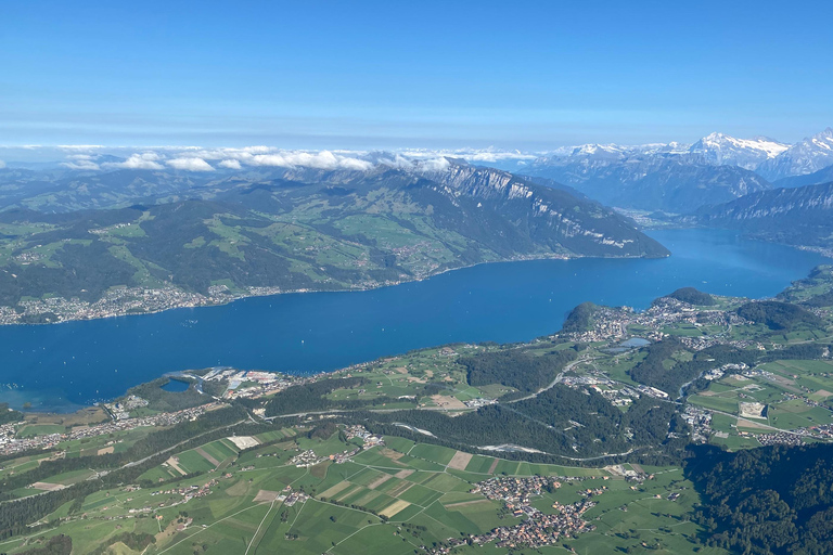 Bern: Private Helicopter-Tour for 4 People to Lake Thun Private Helicopter-Tour for 4 People to Lake Thun