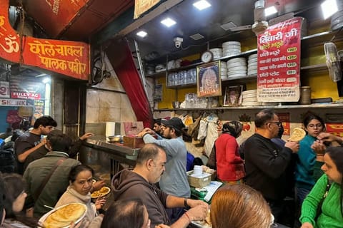 Delhi: Private Guided Market Tour with Hotel Pickup