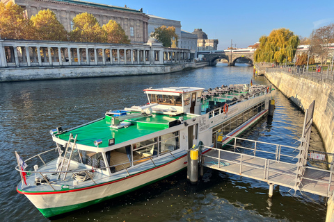 Berlin: Spree Cruise with Heated Electric Ship + Live Guide