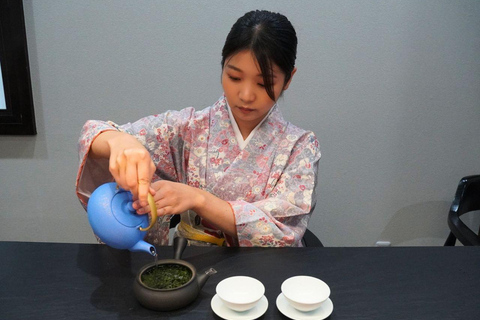 Tokyo: A Traditional Japanese Tea Ceremony with a Tea Master