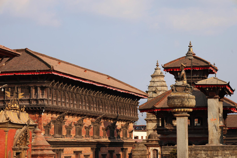 Kathmandu: Photography Tour – Temples, Markets & Sunrise