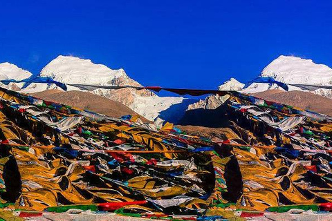 Lhasa: 17-Day Tibet Tour with Everest Base Camp