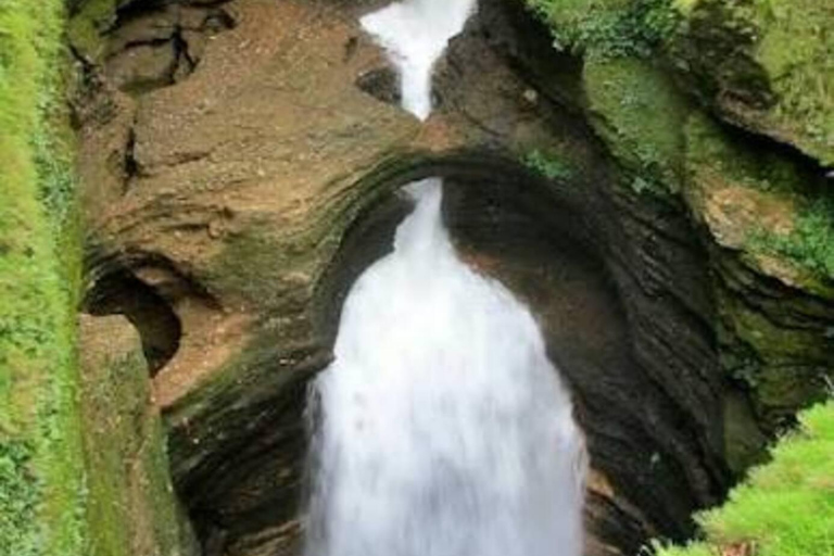 Kathmandu and Pokhara Sightseeing Tour – 5 Days In nepal