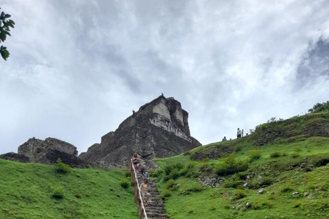 圣佩德罗：拉马奈玛雅神庙和河流导览游圣佩德罗：拉马奈玛雅寺庙和河流导览游