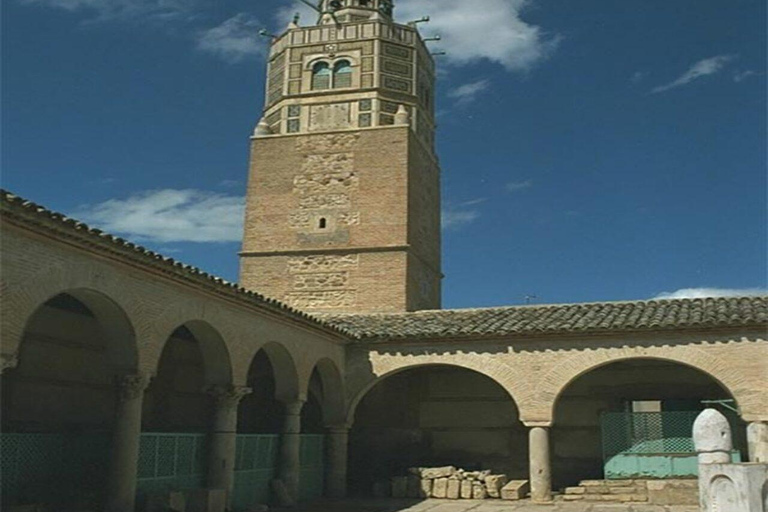 Private tour of Dougga and Testour