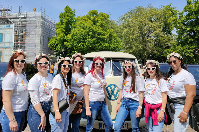 Bruges: Bachelor or Bachelorette Tour Bruges: Bachelor or Bachelorette Party Walking Tour