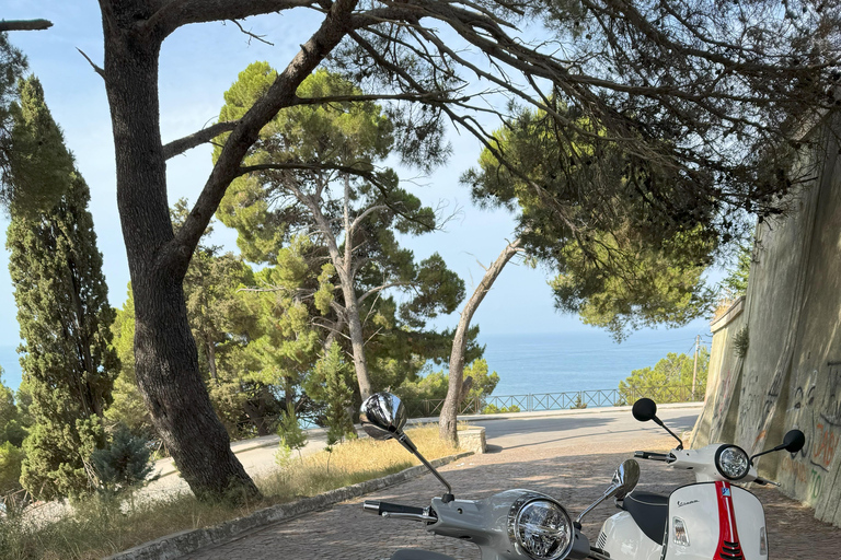 Découvrez Durres en Vespa : Plaisir, liberté et aventure !