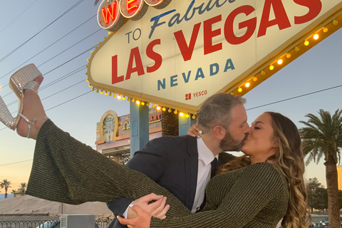 Las Vegas: Gold Elvis Vow Renewal or Wedding at Welcome Sign Sweet & Basic Vow Renewal, No Guests or Photographer
