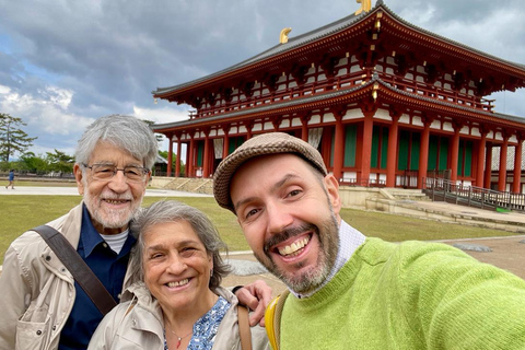 Private sightseeing tour of Nara in Spanish with pick-up from your hotel in Osaka or Kyoto 6-Hour Private Tour in Spanish