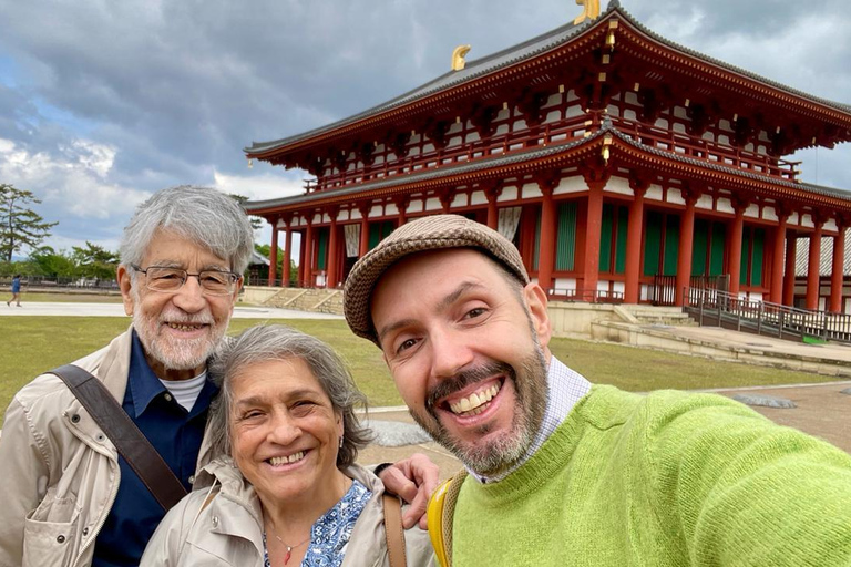 Private sightseeing tour of Nara in Spanish with pick-up from your hotel in Osaka or Kyoto 6-Hour Private Tour in Spanish