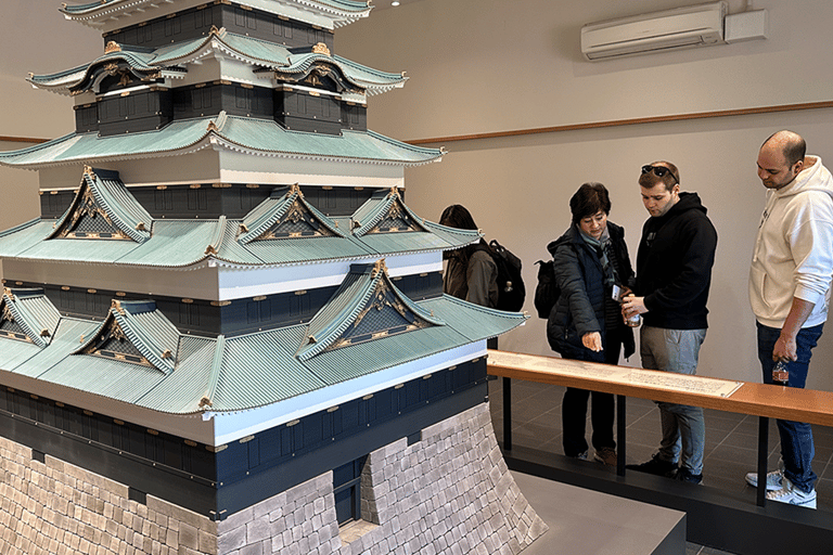 Tokio: Tour a pie histórico del Palacio Imperial, Castillo de Tokio