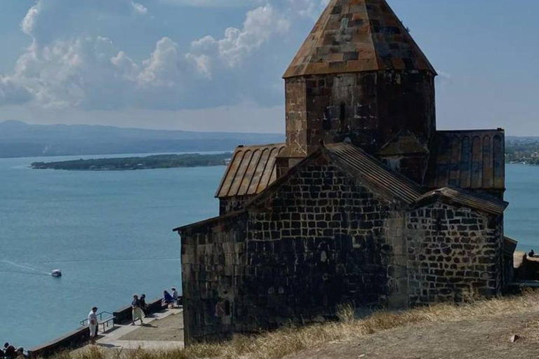 Yerevan: Lake Sevan, Dilijan, and Monasteries Day Trip