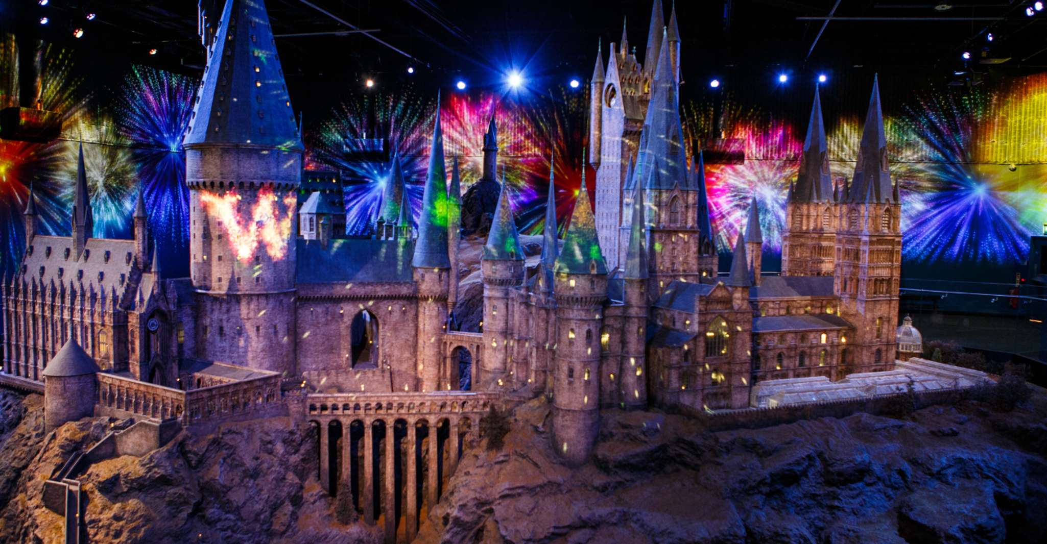 London: Warner Bros. Studio Tour and River Thames Cruise