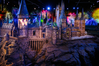 London: Warner Bros. Studio Tour and River Thames Cruise