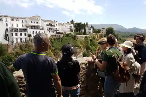Depuis Séville : Excursion privée d'une journée à Ronda et Cordoue