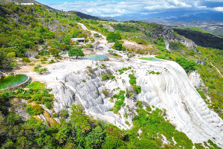 Hierve el Agua and Central Valleys Day Tour