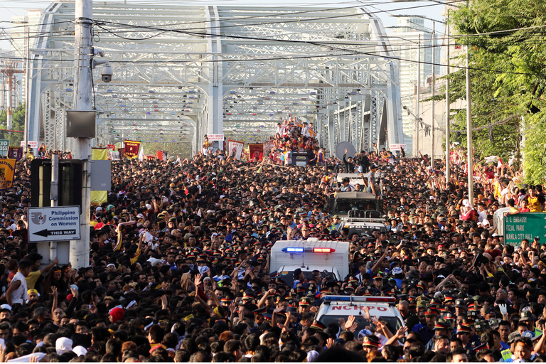 Passeggiata sociale e politica a ManilaPasseggiata sociale e politica di Manila