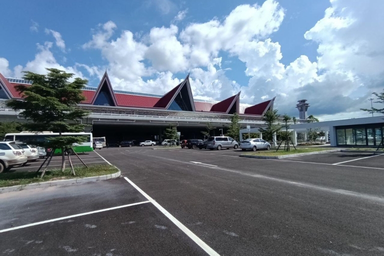 Premium Privattransfer: Flughafen  Siem Reap StadtPremium Privattransfer: Flughafen <-> Siem Reap Stadt
