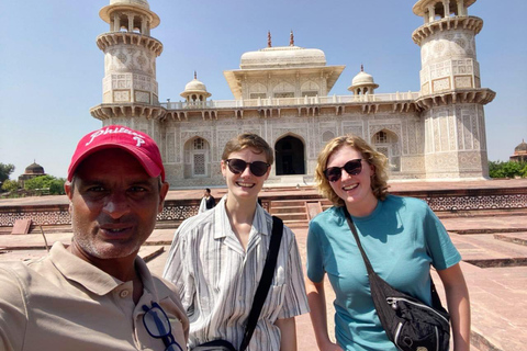 From Delhi: Taj Mahal and Baby Taj Skip-the-Line Tour by Car Private Tour Guide Only (No Tickets or Transportation)