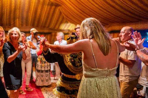 مراكش عرض الفانتازيا الفولكلوري وعشاء مغربي في شي علي فانتازيا