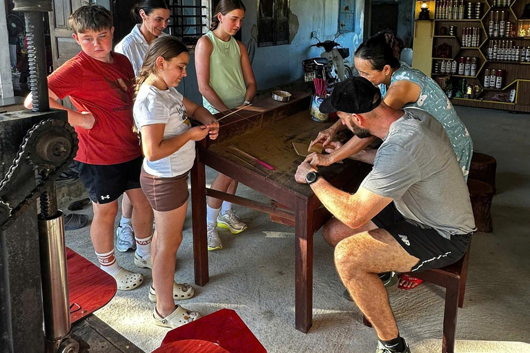 Hội An Incense-Making Workshop Traditional Craft Experience Da Nang Pick up and Drop of