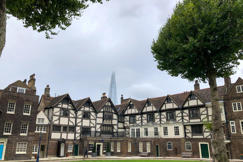 Tower of London Beefeater Opening Ceremony & Early Access