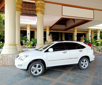 Booking a Taxi from Phnom Penh to Sihanoukville