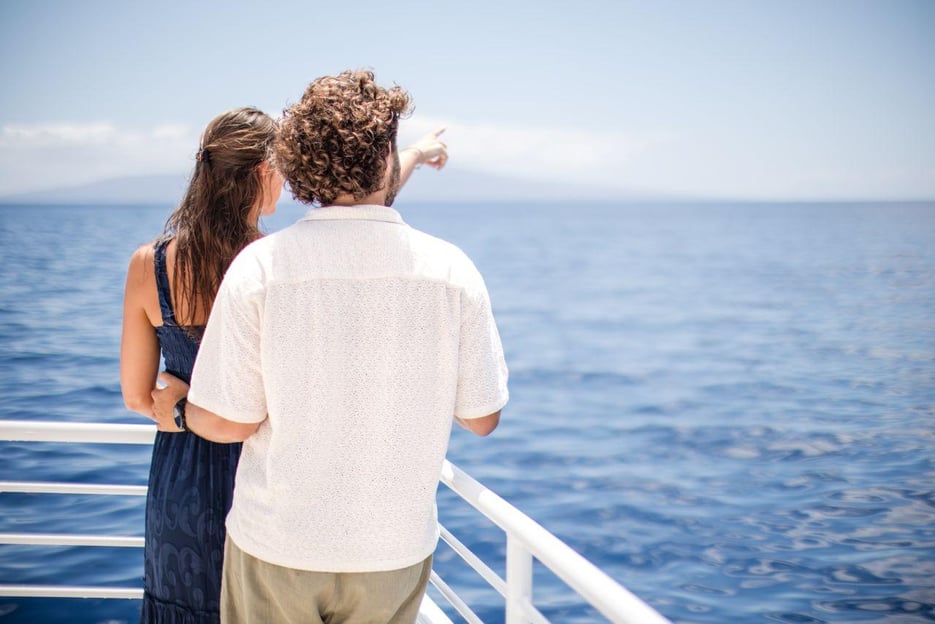 Maui: Deluxe Molokini Snorkel with Breakfast &amp; Lunch