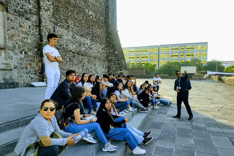 Teotihuacan e Basílica de Guadalupe com entradas e comida.