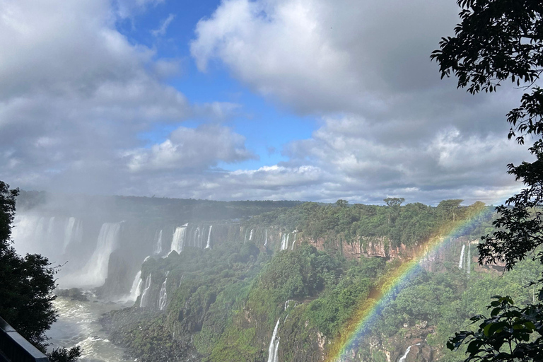 Excursión de un día a los lados brasileño y argentino de las Cataratas de Iguazú