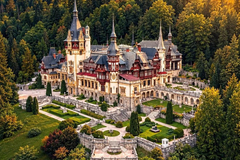 From Bucharest: Slănic Salt Mine & Peleș Castle Day Trip