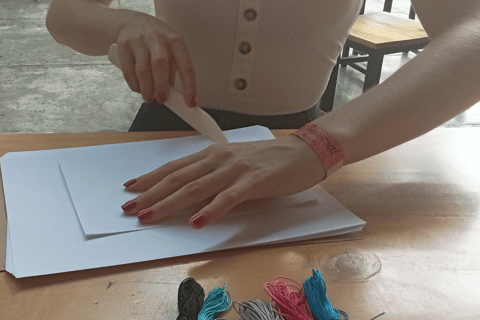 Cali: Taller de Encuadernación ArtesanalTaller de Encuadernación Libreta Viajera - Puntada Larga