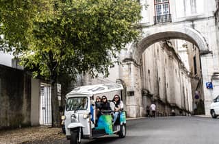 Lissabon-Highlights: Private Tuk-Tuk-Sightseeing-Stadtführung