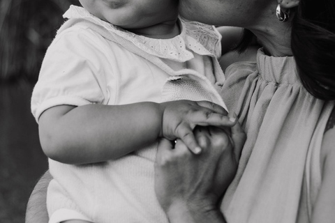 Tarragona: Private Family Photo Shoot Tour