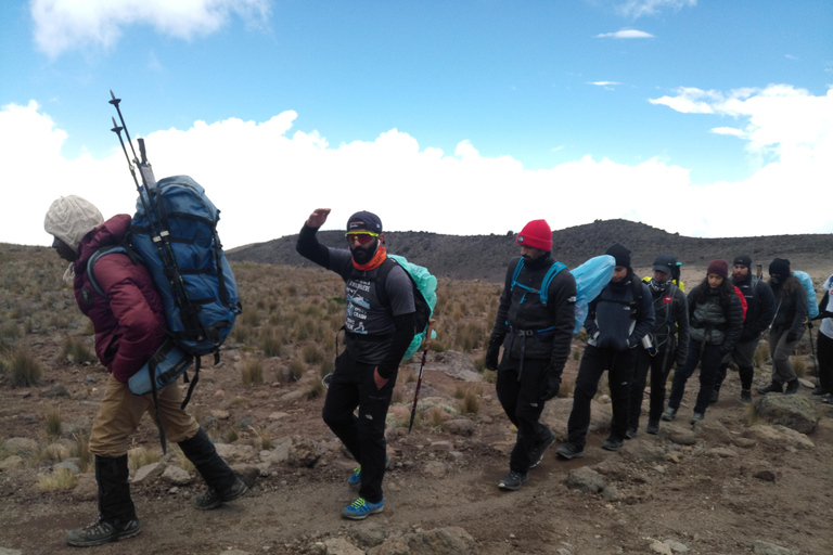 Kilimandjaro : trek de 7 jours sur la route Machame avec 2 nuits à l&#039;hôtel