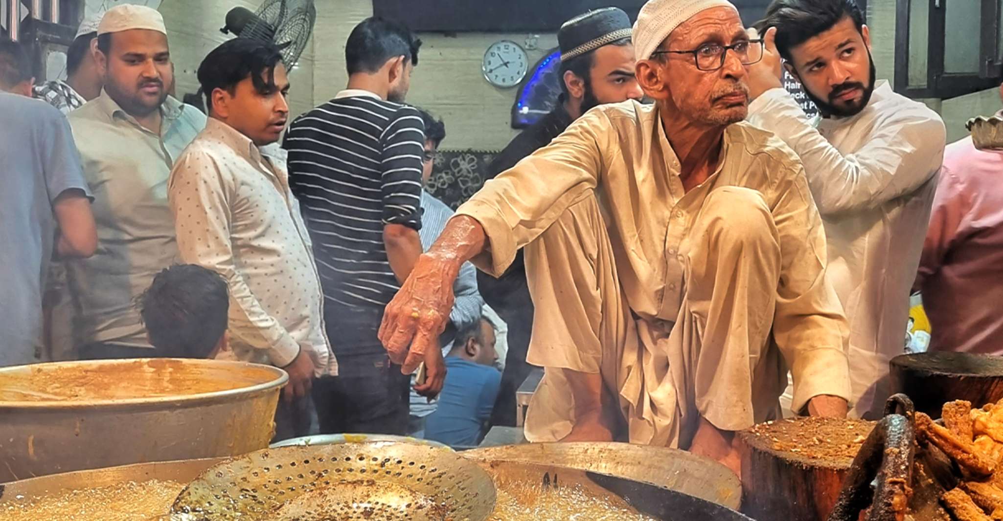 Old Delhi Food Tour, A Night Time Feast - Hizvo