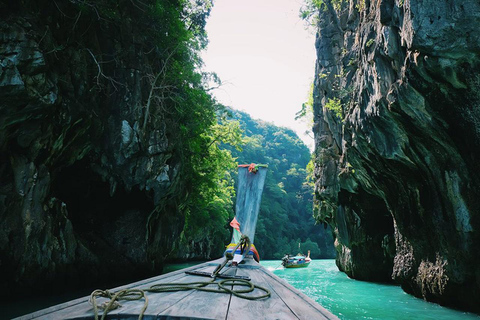 Krabi: Hong Eilanden Privé Longtail Boot TourKrabi: privérondvaart met longtailboot op Hong Islands