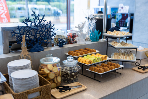 Khao Lak: Swift Power Catamaran Glide to James Bond Island