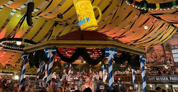 Munich: Reserved Oktoberfest Table with Beer, Food & Host