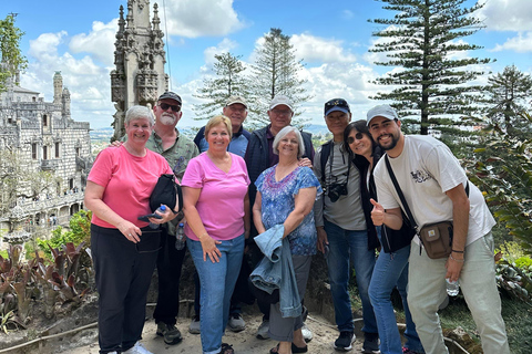 Half-Day Sintra Pena and Regaleira palace with small group Half-Day Sintra Pena and Regaleira Small Group