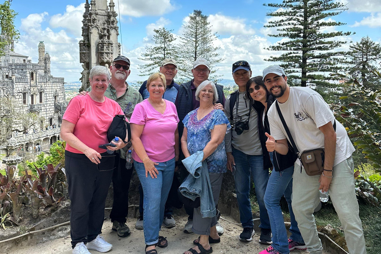 Half-Day Sintra Pena and Regaleira palace with small group Half-Day Sintra Pena and Regaleira Small Group